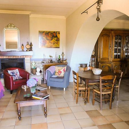 A Casa Di Paulina Bed and Breakfast Casta Εξωτερικό φωτογραφία